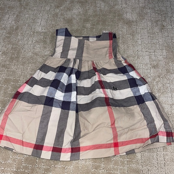 Burberry Other - Burberry girls dress